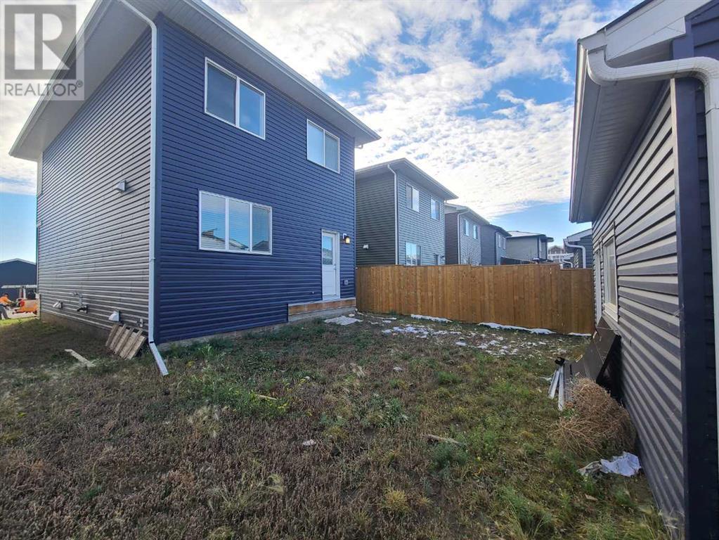 117 Dawson Circle, Chestermere, Alberta  T1X 2R6 - Photo 33 - A2175230