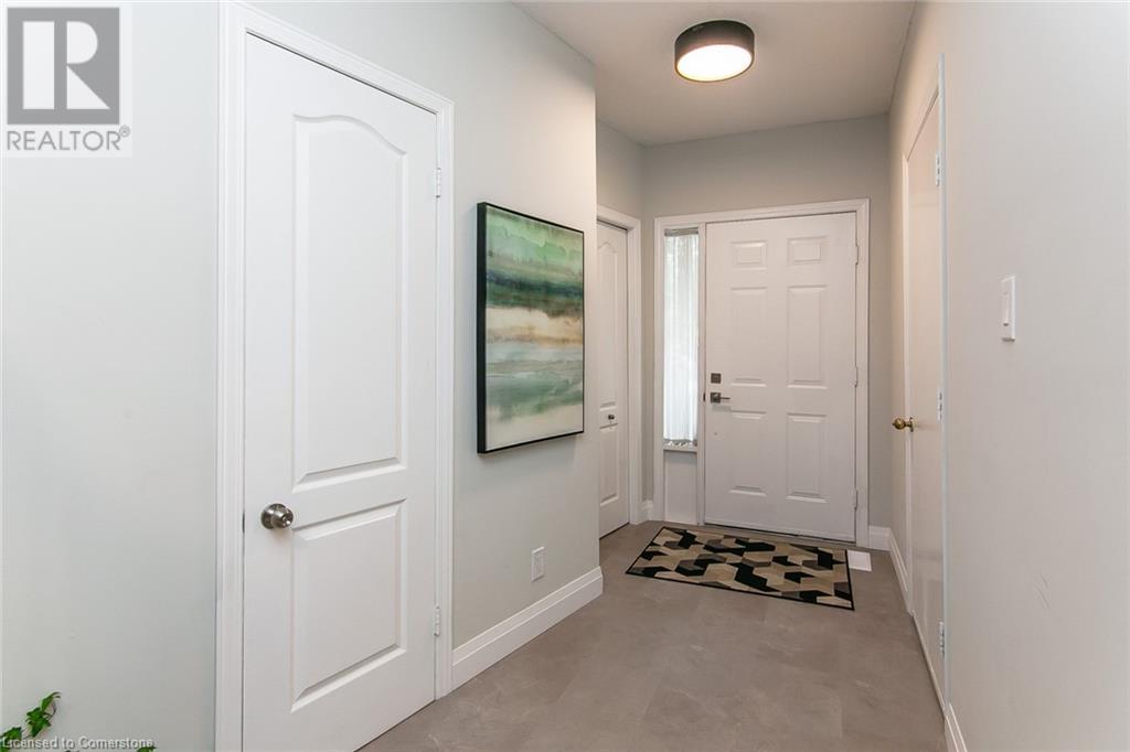 511 Oakvale Drive, Waterloo, Ontario  N2T 2G6 - Photo 5 - 40662270