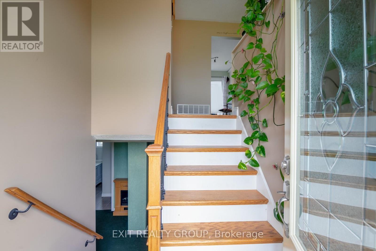 8 Reid Road, Quinte West, Ontario  K0K 3M0 - Photo 4 - X9053224