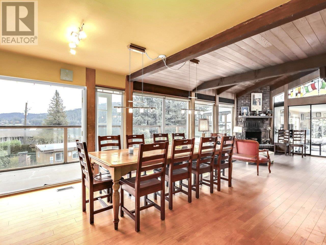 534 Beachview Drive, North Vancouver, British Columbia  V7G 1P9 - Photo 7 - R2938812