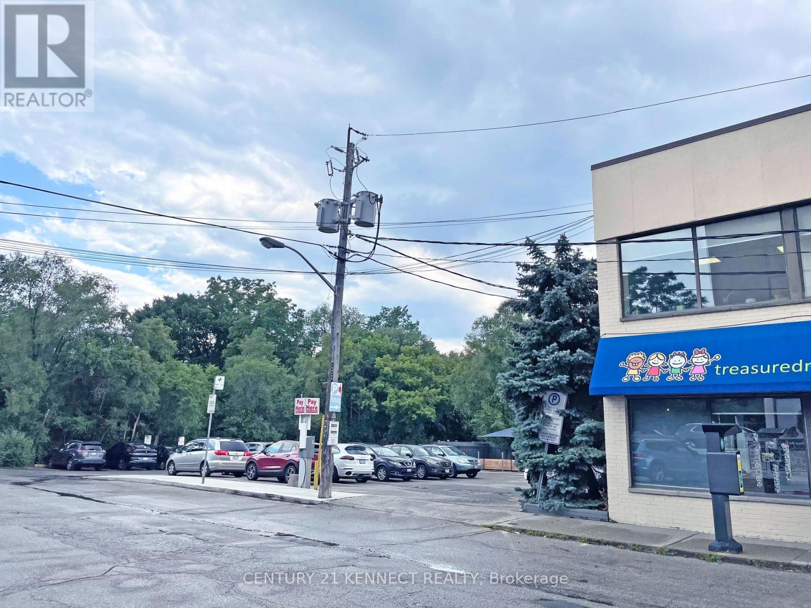 103 - 3107 Bloor Street W, Toronto, Ontario  M8X 1E2 - Photo 6 - W9510884