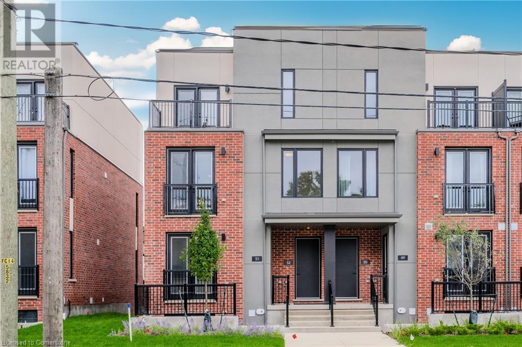 99 ROGER Street Unit# 52, Waterloo, Ontario