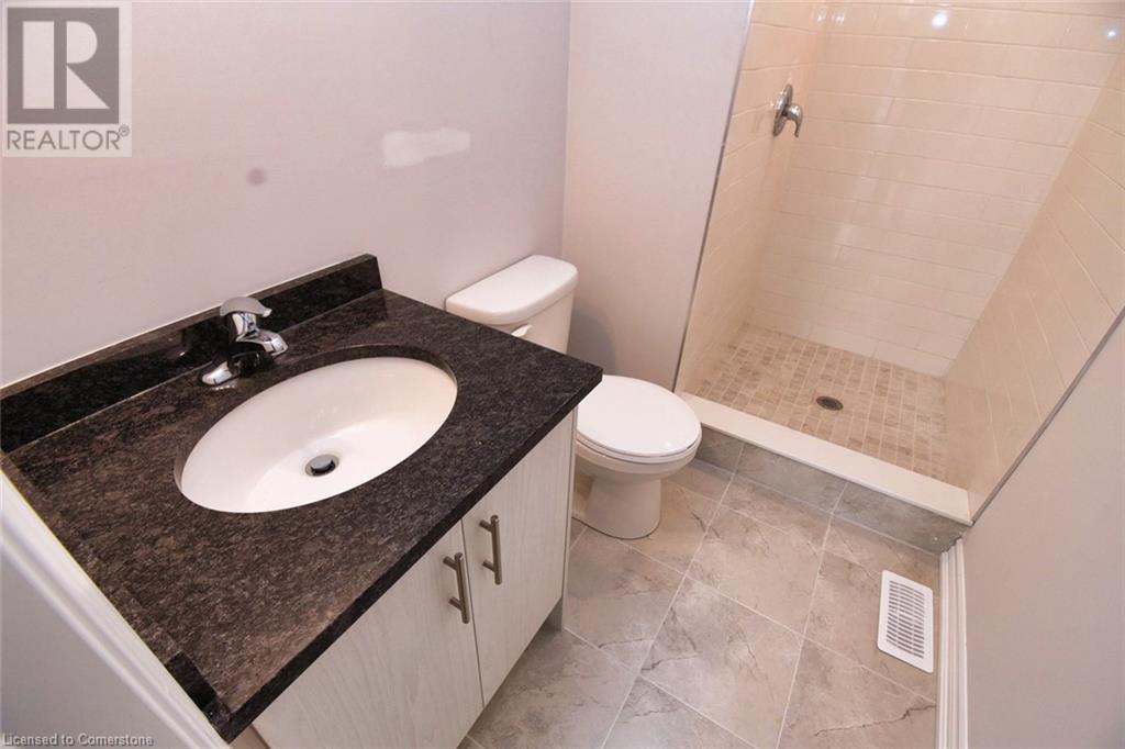 677 Park Road N Unit# 143, Brantford, Ontario  N3R 0A2 - Photo 28 - 40669076