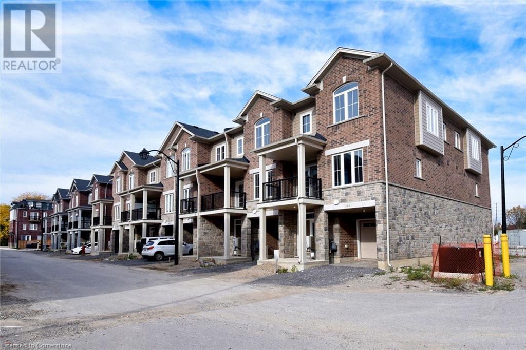 677 Park Road N Unit# 143, Brantford, Ontario  N3R 0A2 - Photo 3 - 40669076