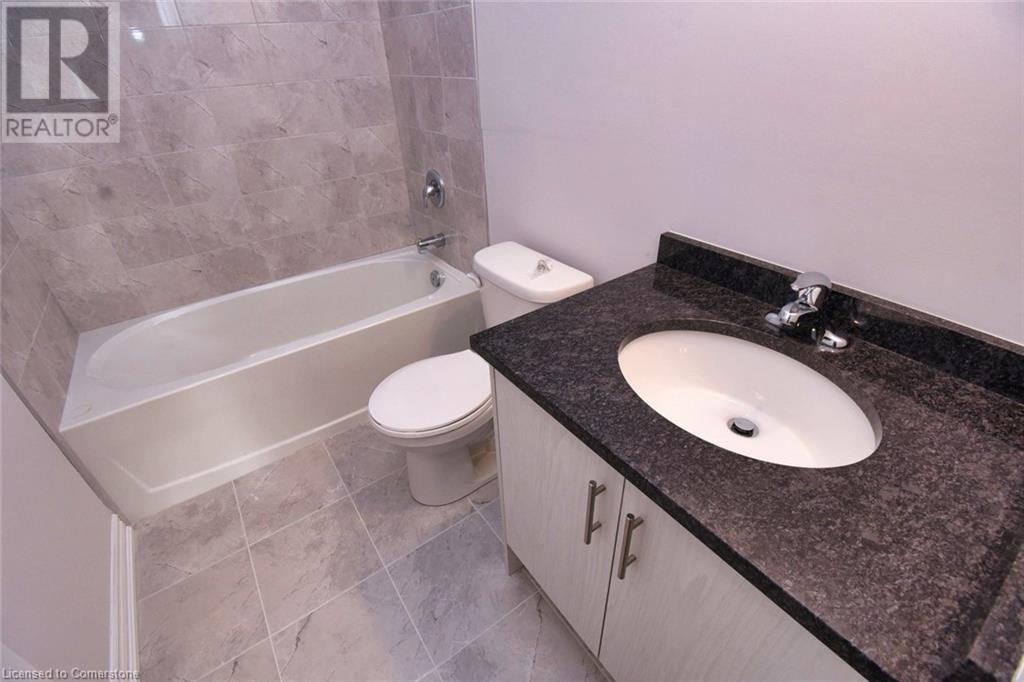 677 Park Road N Unit# 143, Brantford, Ontario  N3R 0A2 - Photo 33 - 40669076