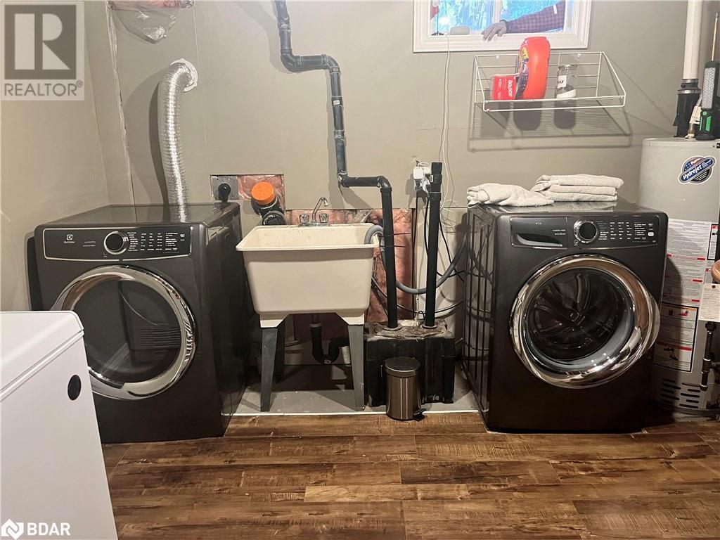 1711 South Porcupine Avenue Unit# 1, Innisfil, Ontario  L9S 1S6 - Photo 16 - 40665403