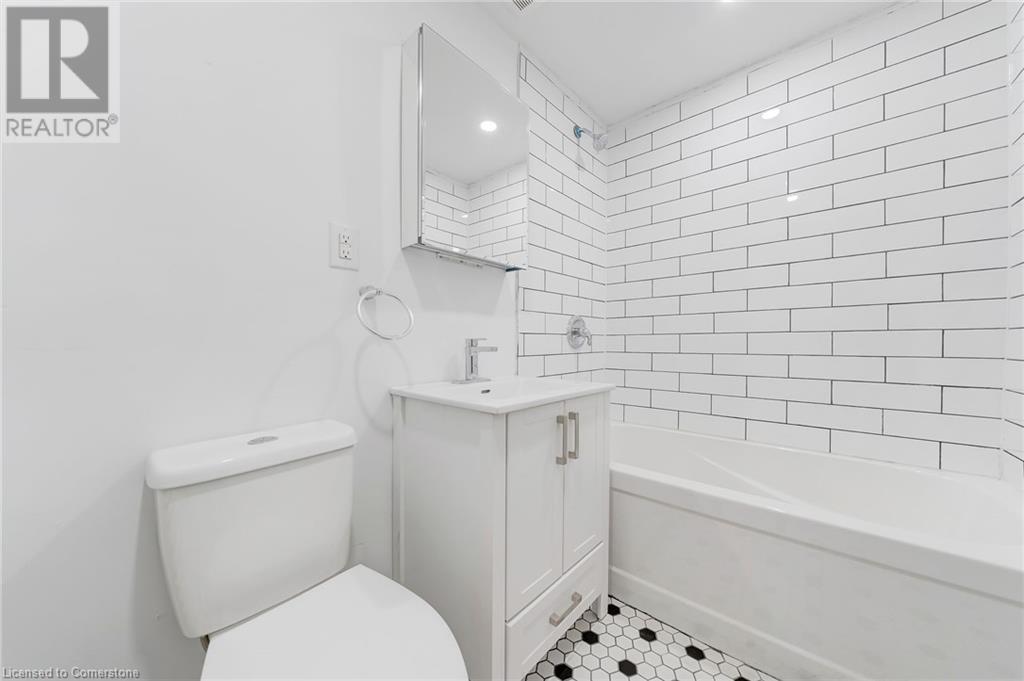 312 Aberdeen Avenue Unit# 1, Hamilton, Ontario  L8P 2R5 - Photo 12 - 40668555