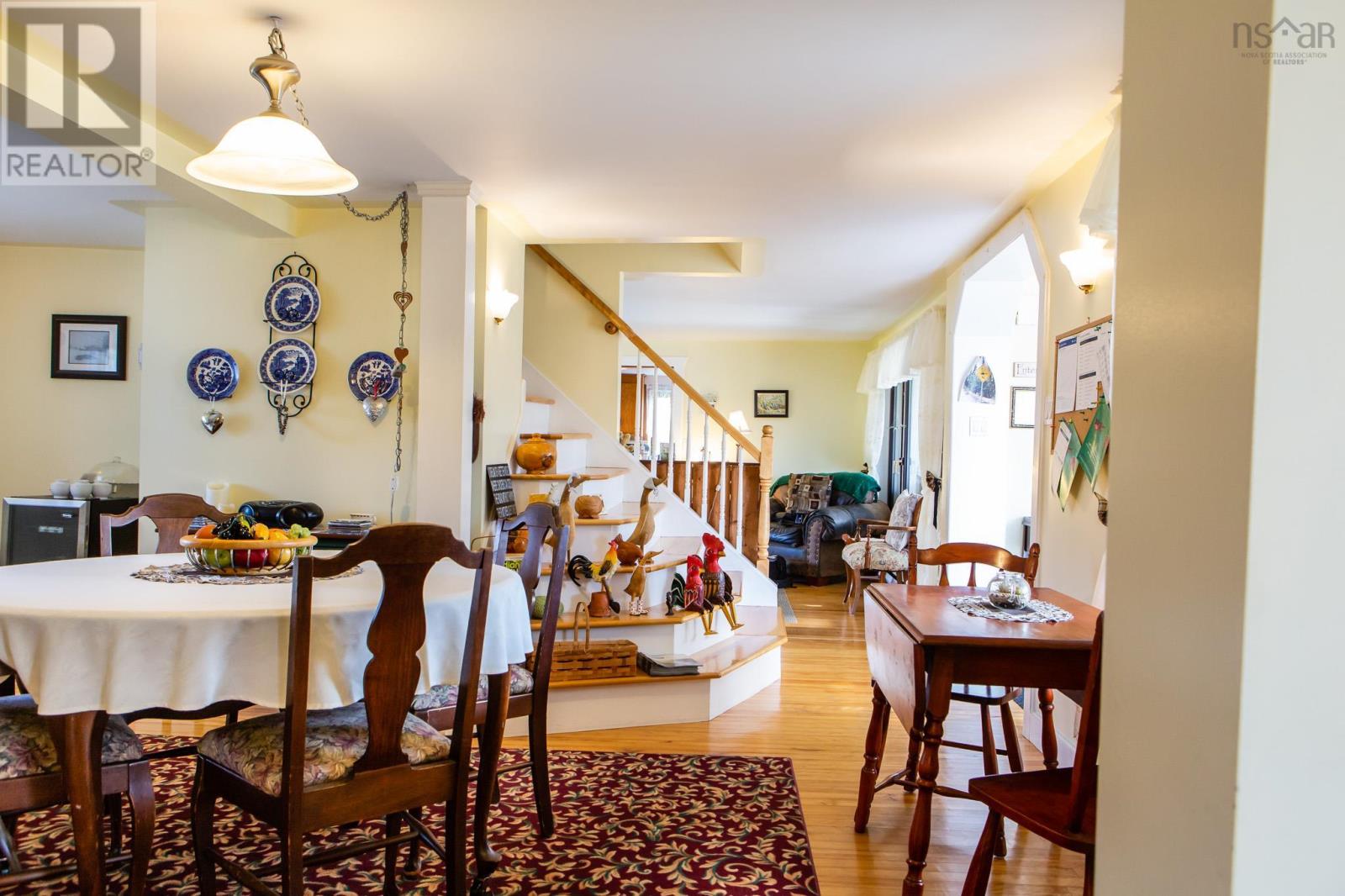 1817 Highway 205, Baddeck, Baddeck Bay, Nova Scotia  B0E 1B0 - Photo 10 - 202425378