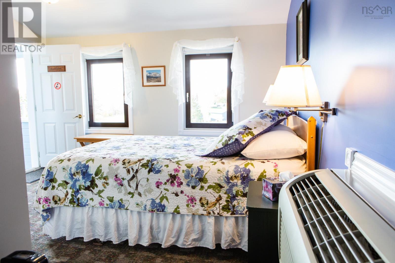 1817 Highway 205, Baddeck, Baddeck Bay, Nova Scotia  B0E 1B0 - Photo 17 - 202425378