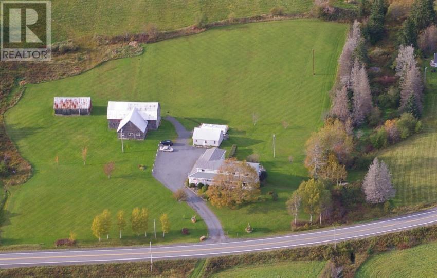 1817 Highway 205, Baddeck, Baddeck Bay, Nova Scotia  B0E 1B0 - Photo 37 - 202425378