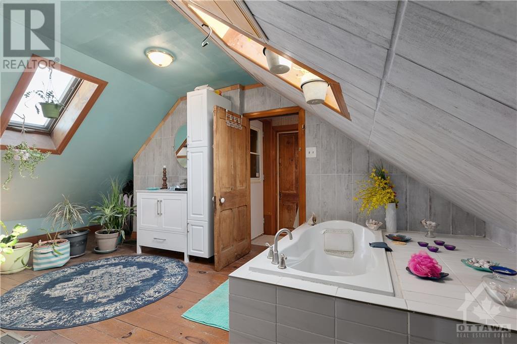 650 Concession 1 Road, East Hawkesbury, Ontario  K0B 1B0 - Photo 25 - X9524229