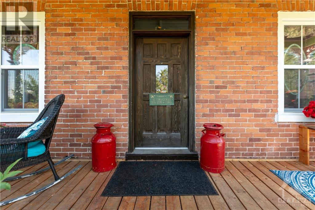 650 Concession 1 Road, East Hawkesbury, Ontario  K0B 1B0 - Photo 6 - X9524229