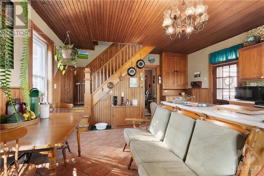 650 Concession 1 Road, East Hawkesbury, Ontario  K0B 1B0 - Photo 8 - X9524229