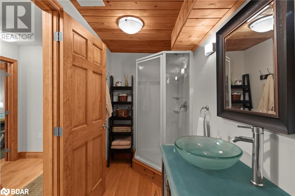 1093 Laidlaw Ave Avenue, Gravenhurst, Ontario  L0K 2B0 - Photo 35 - 40663447