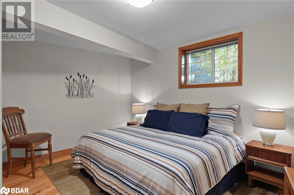 1093 Laidlaw Ave Avenue, Gravenhurst, Ontario  L0K 2B0 - Photo 34 - 40663447