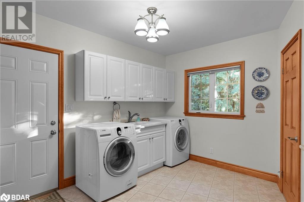 1093 Laidlaw Ave Avenue, Gravenhurst, Ontario  L0K 2B0 - Photo 28 - 40663447