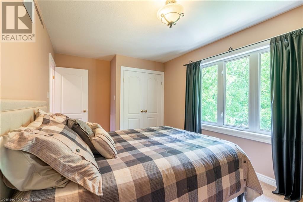 86 Ridge Road E, Grimsby, Ontario  L3M 4E7 - Photo 38 - 40669149