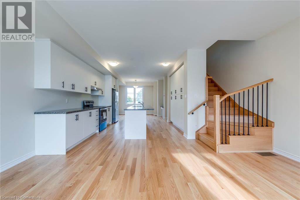 2086 Fairmont Common, Burlington, Ontario  L7P 0V8 - Photo 5 - 40666853