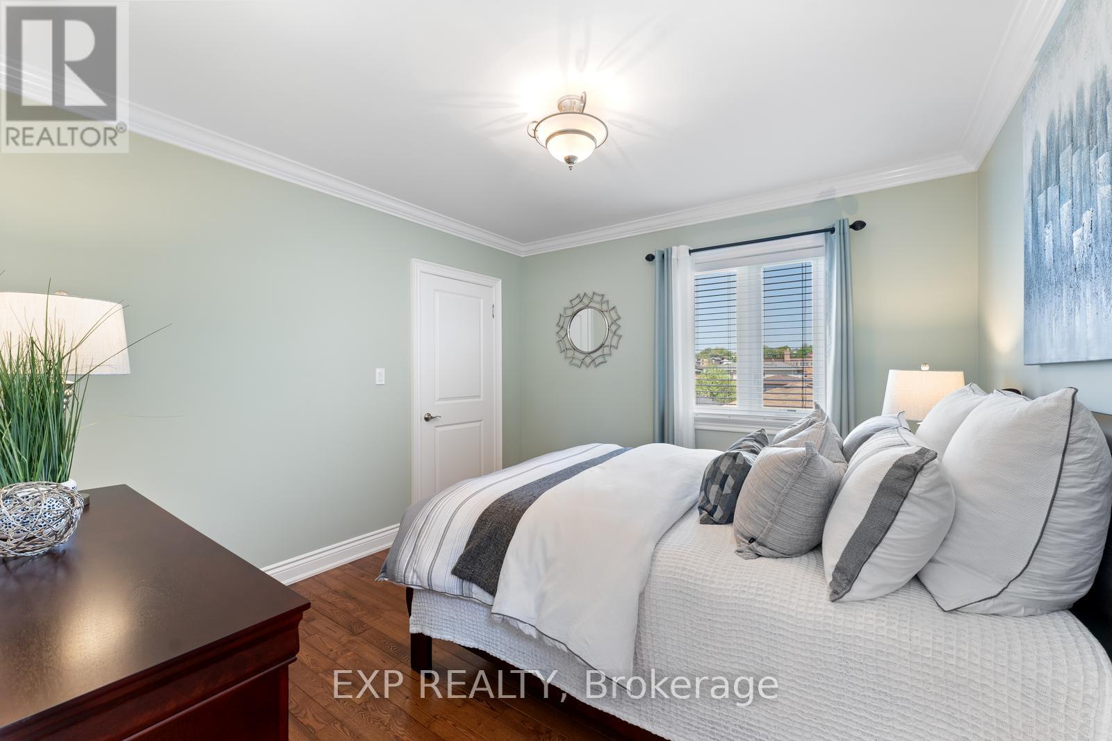 2 Rochdale Avenue, Toronto, Ontario  M6E 1X1 - Photo 21 - W9511061