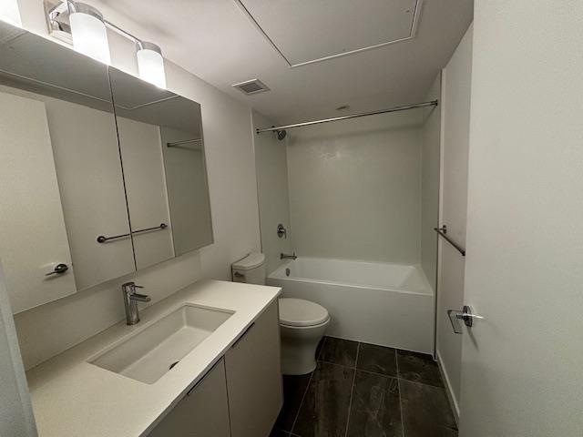 304 10333 133 Street, Surrey, British Columbia  V0V 0V0 - Photo 6 - R2936631
