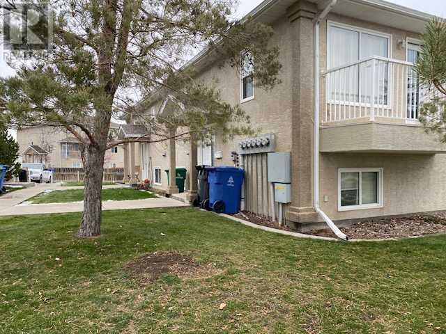 5, 5 Tartan Boulevard W, Lethbridge, Alberta  T1J 5Y5 - Photo 2 - A2167340