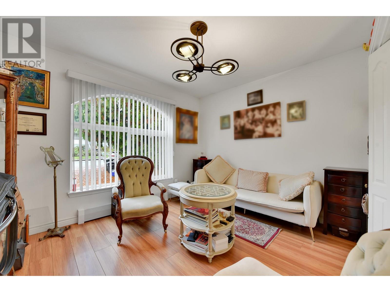 7548 12th Avenue, Burnaby, British Columbia  V3N 2K1 - Photo 16 - R2938837