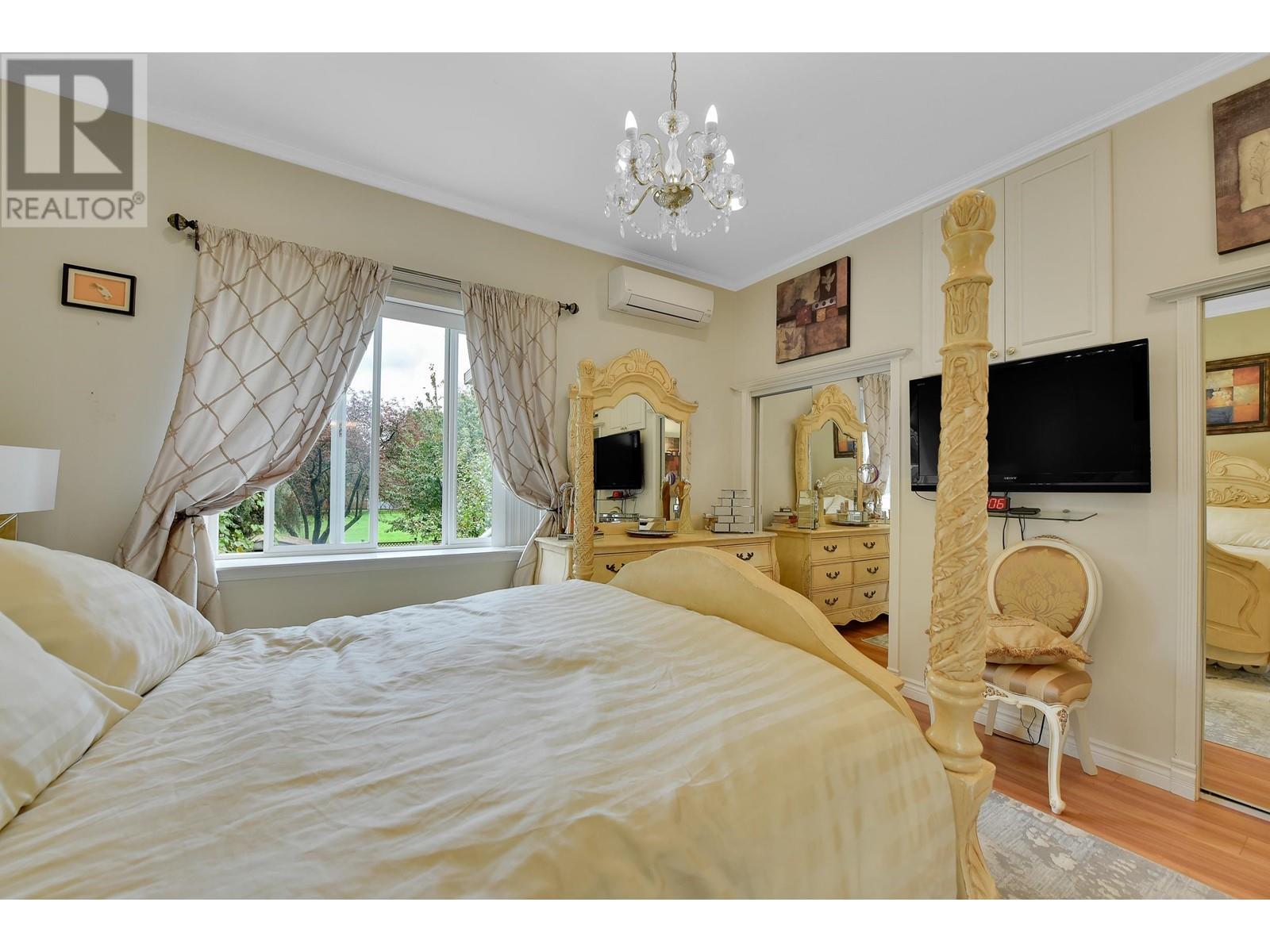 7548 12th Avenue, Burnaby, British Columbia  V3N 2K1 - Photo 18 - R2938837