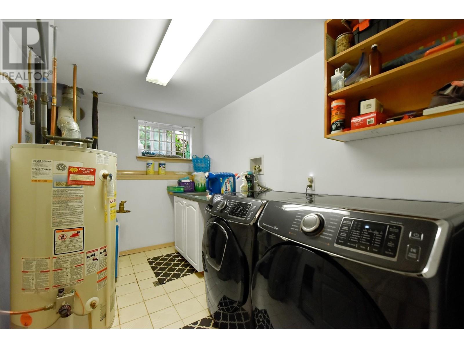 7548 12th Avenue, Burnaby, British Columbia  V3N 2K1 - Photo 30 - R2938837