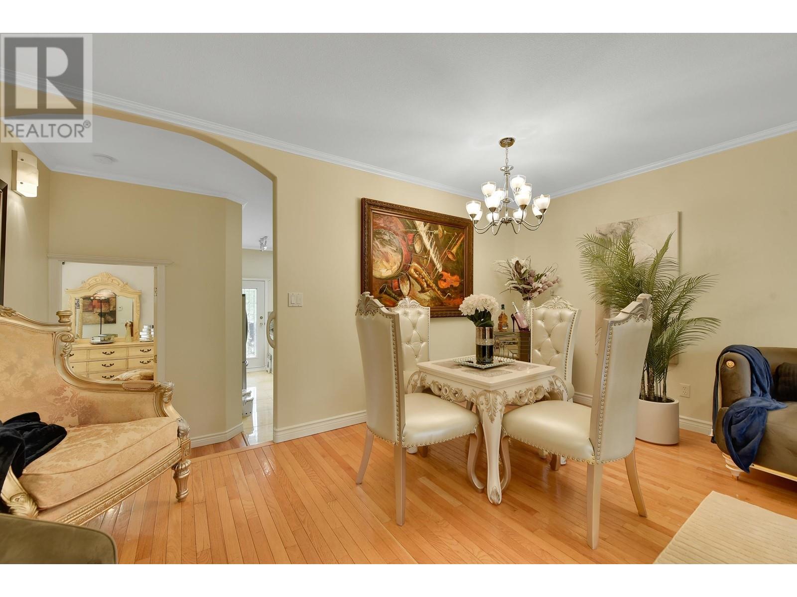 7548 12th Avenue, Burnaby, British Columbia  V3N 2K1 - Photo 8 - R2938837