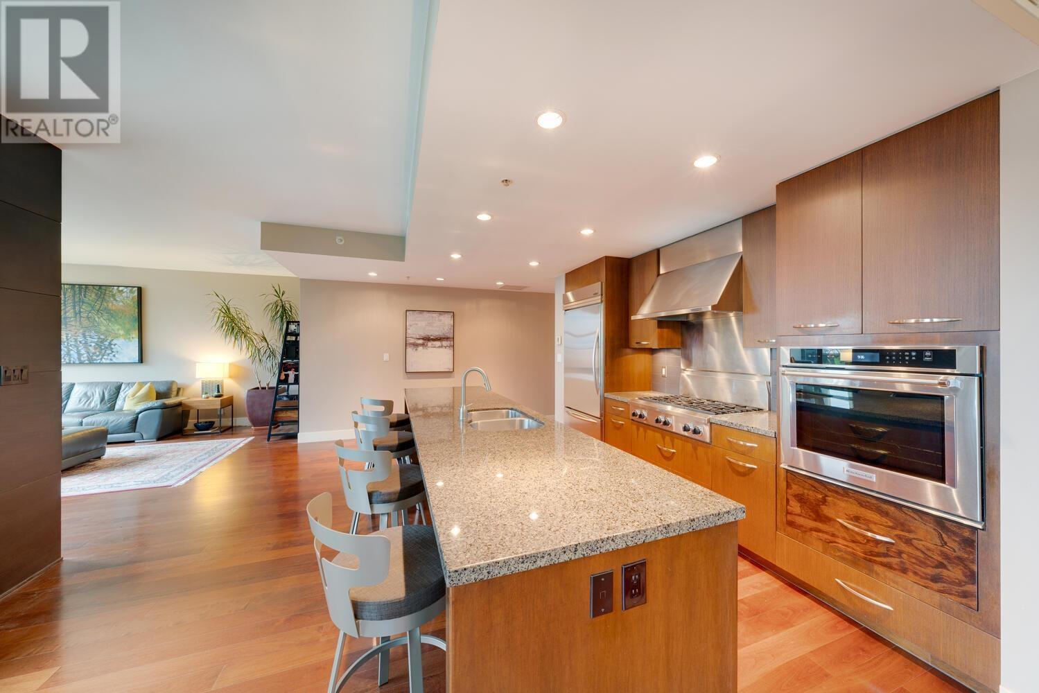 301 3315 Cypress Place, West Vancouver, British Columbia  V7S 3J7 - Photo 16 - R2938842