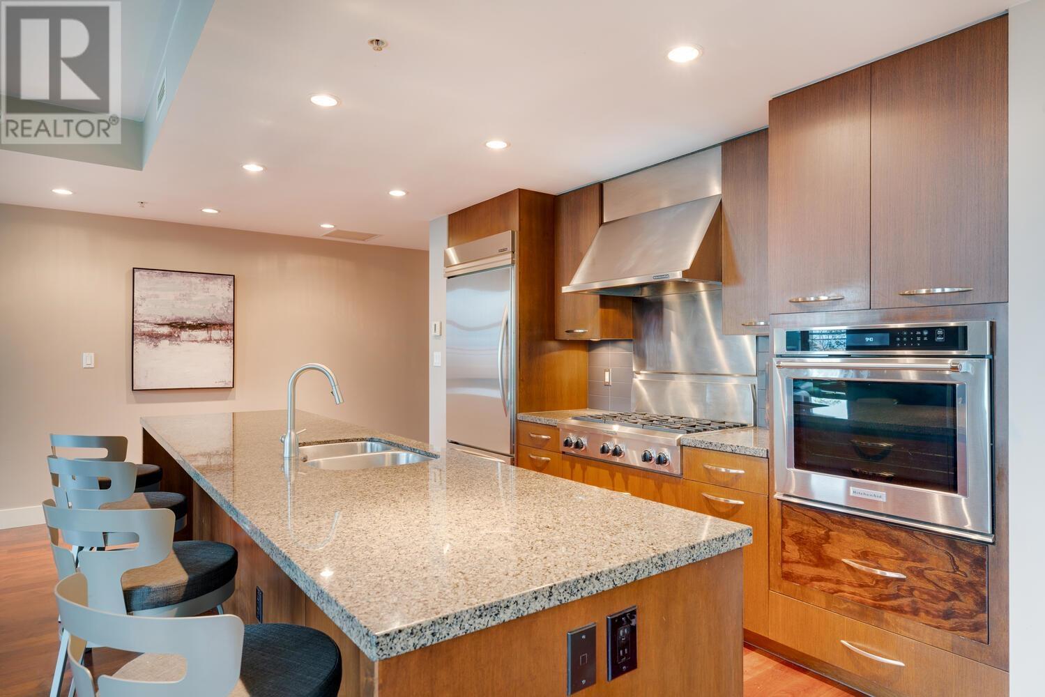 301 3315 Cypress Place, West Vancouver, British Columbia  V7S 3J7 - Photo 18 - R2938842