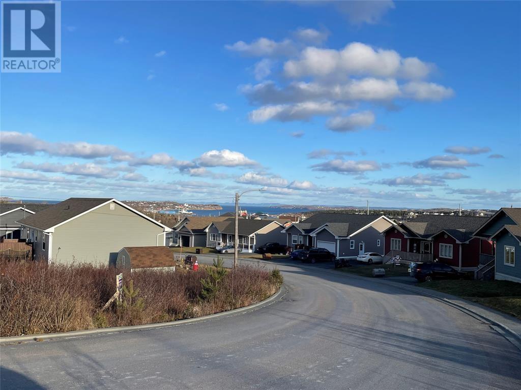 47 Badcock Boulevard, Bay Roberts, Newfoundland & Labrador  A0A 1G0 - Photo 1 - 1279007