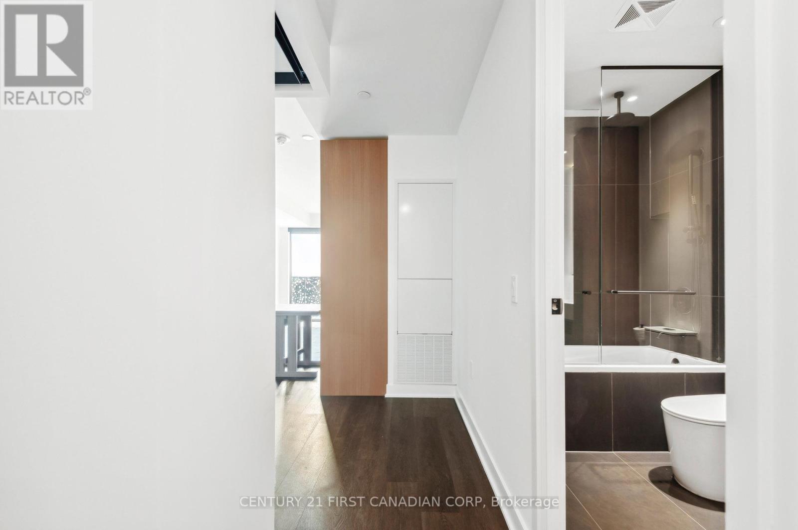 3304 - 55 Charles Street E, Toronto, Ontario  M4Y 0J1 - Photo 10 - C9511518