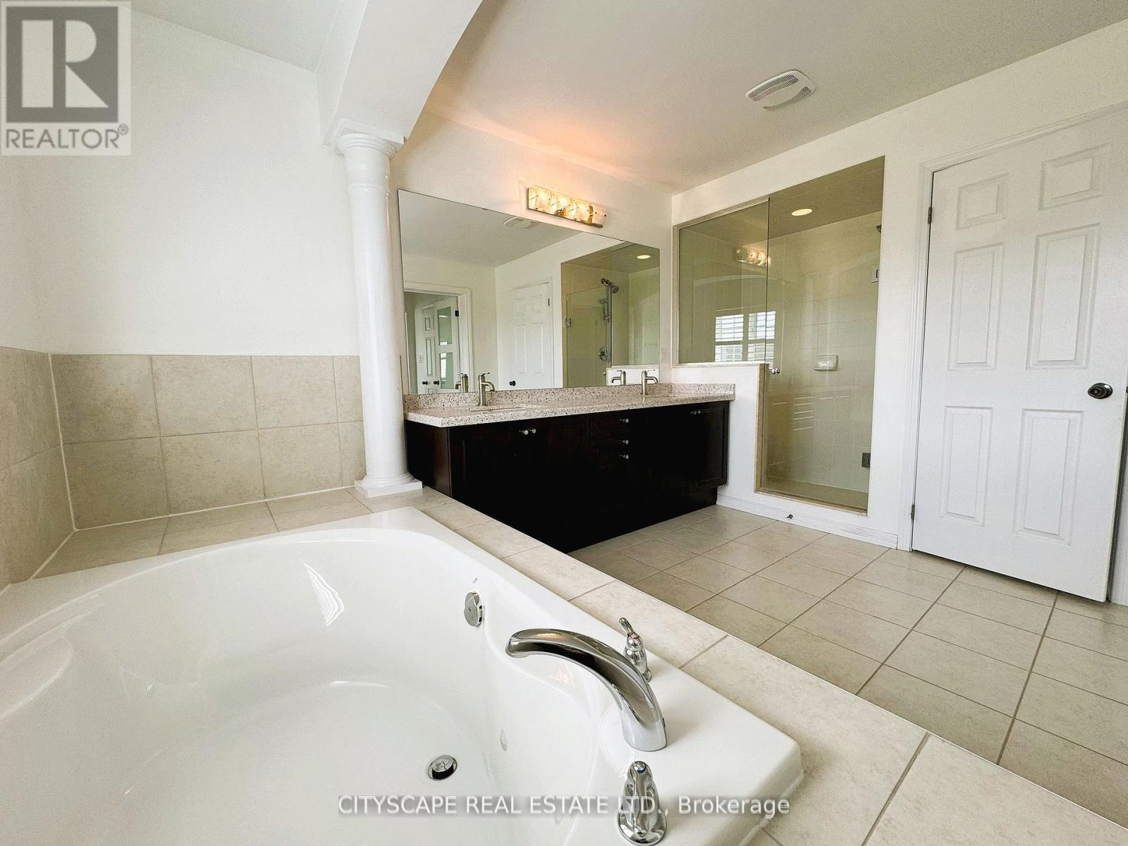 7646 Goldenrod Trail, Niagara Falls, Ontario  L2H 0K4 - Photo 21 - X9511428