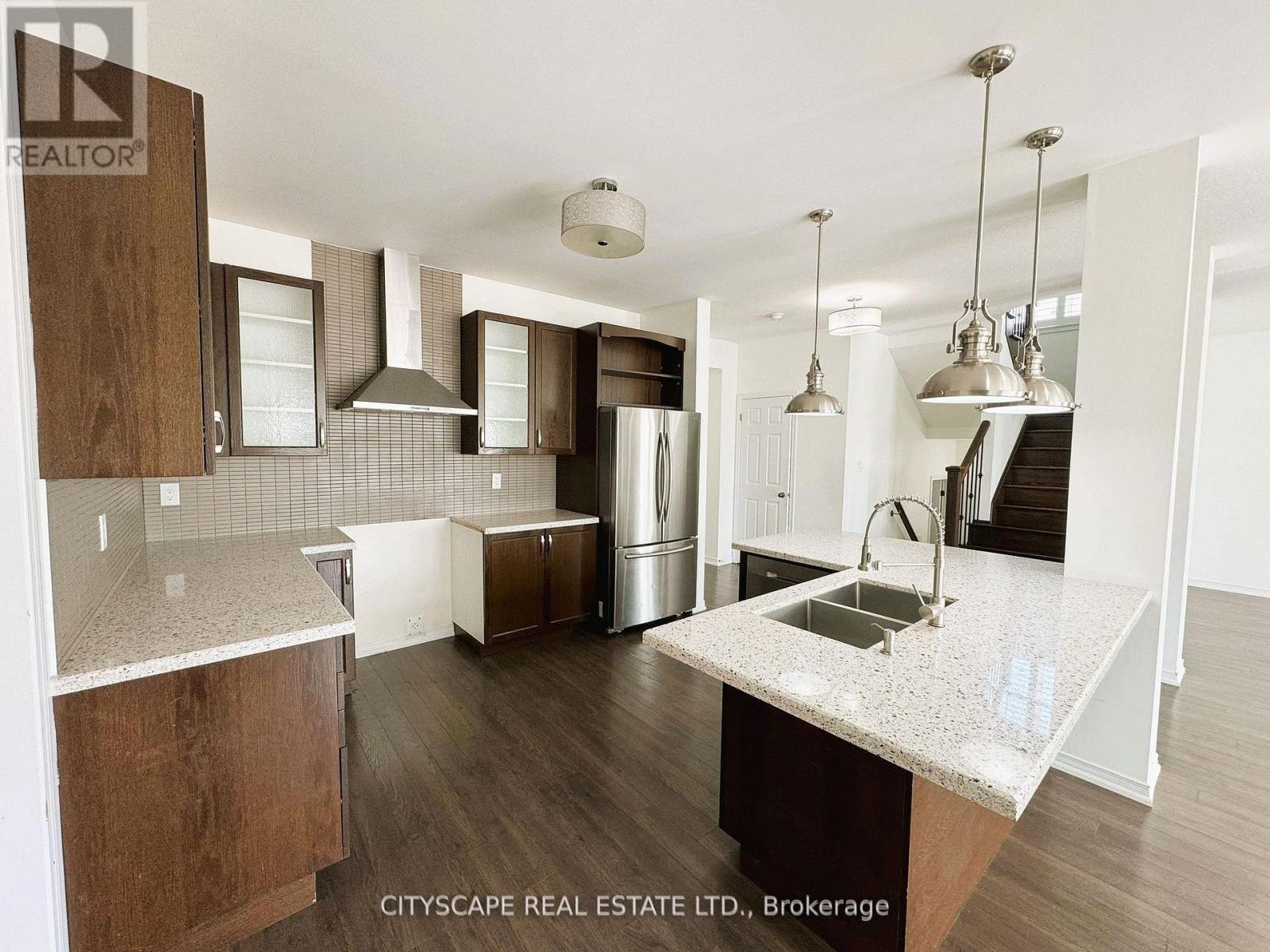 7646 Goldenrod Trail, Niagara Falls, Ontario  L2H 0K4 - Photo 8 - X9511428