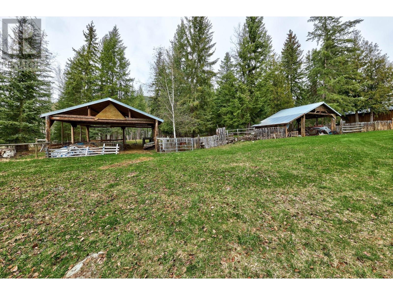 3512 Barriere Lakes Rd, Barriere, British Columbia  V0E 1E0 - Photo 43 - 181040