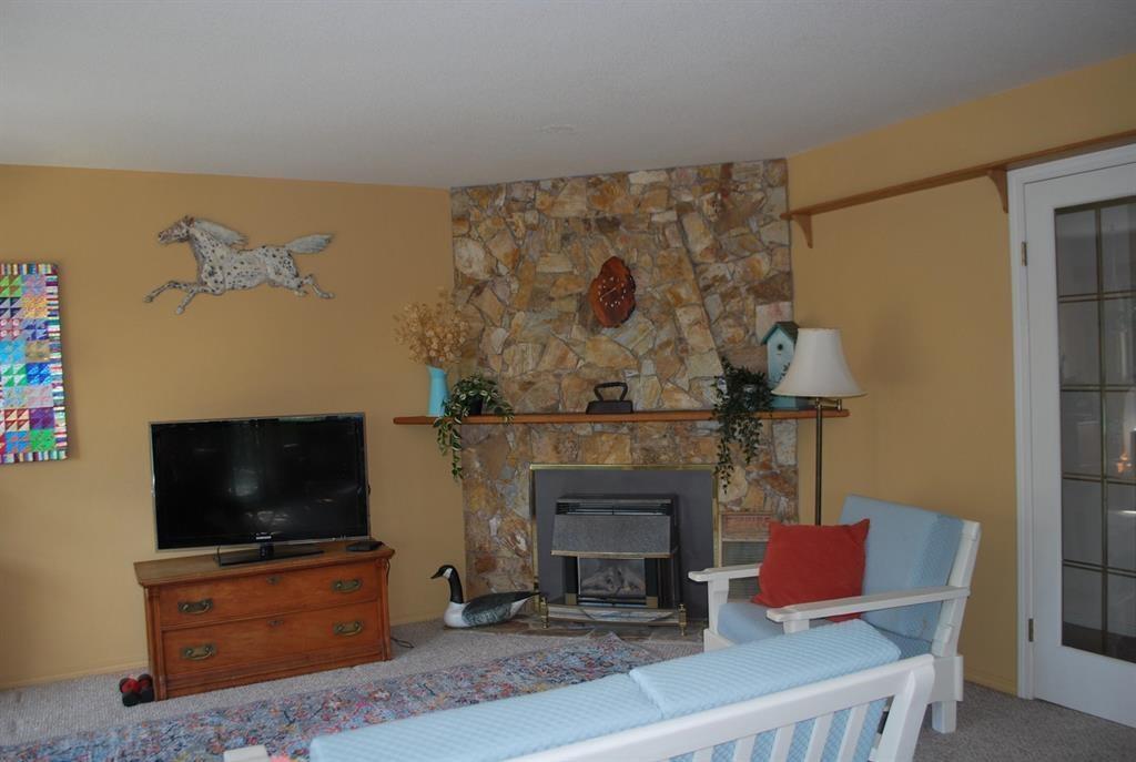 Property at 14372 RIDGE CRESCENT image 5