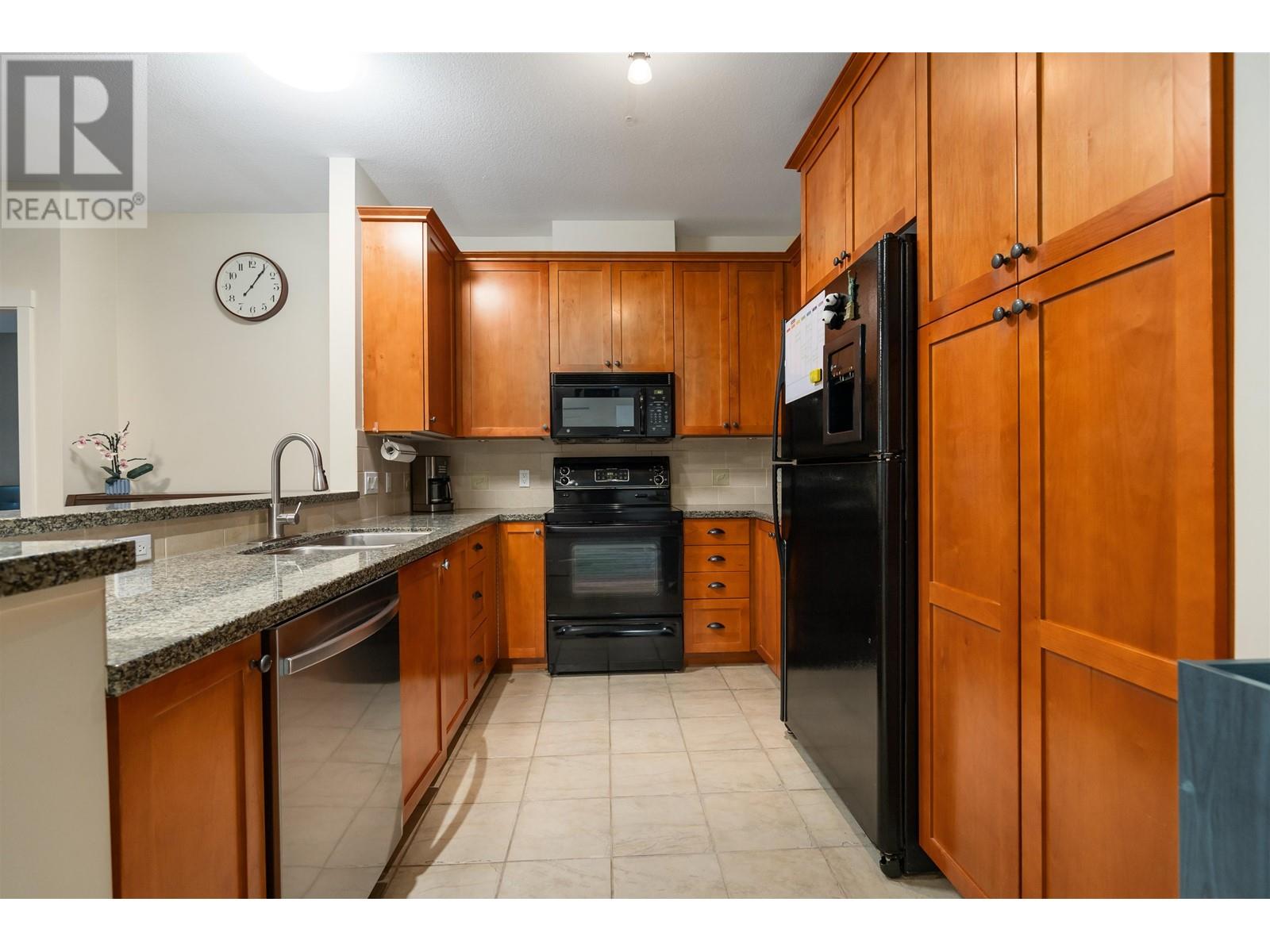 108 3125 Capilano Crescent, North Vancouver, British Columbia  V7R 4X5 - Photo 9 - R2936958