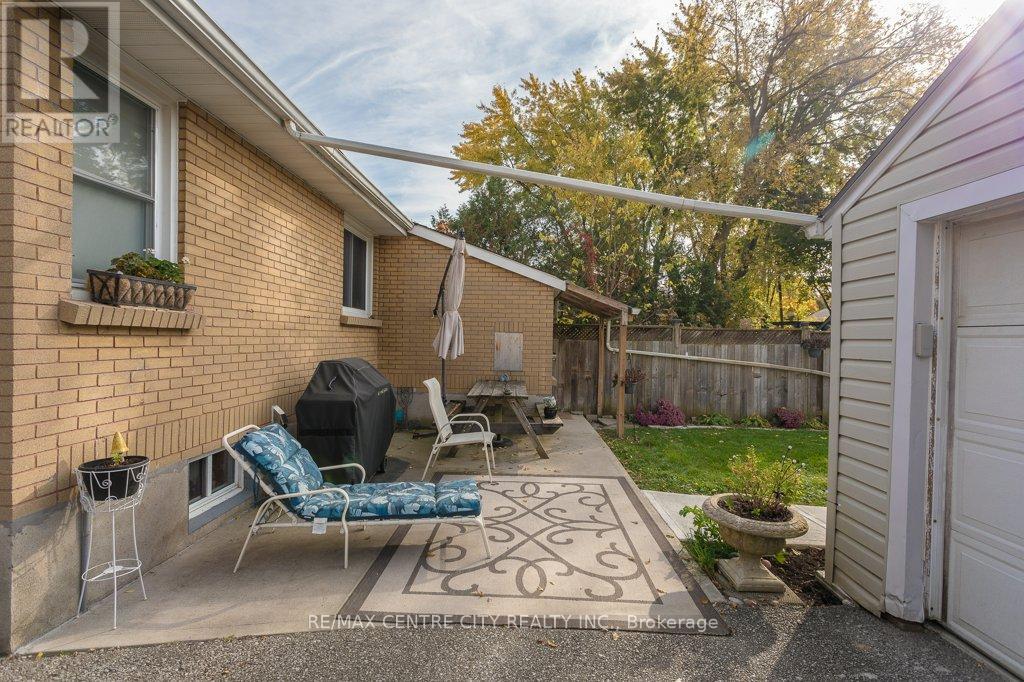 B - 347 Sylvan Street, London, Ontario  N6C 4L9 - Photo 34 - X9511609