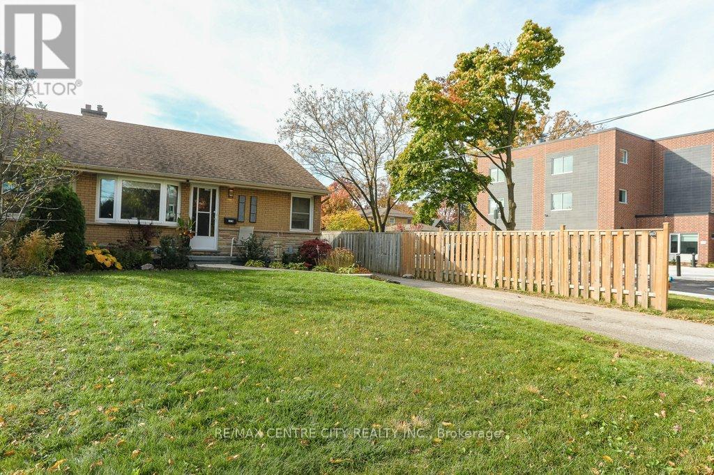 Property at B - 347 SYLVAN STREET image 4