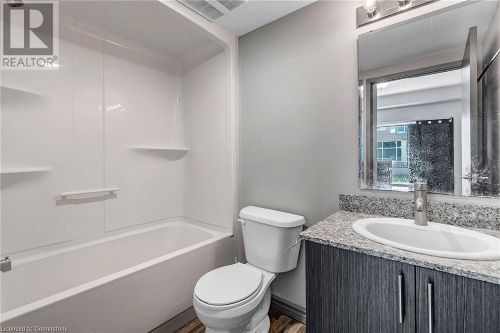 275 Larch Street Unit# B02 In Building G, Waterloo, Ontario  N2L 3R2 - Photo 12 - 40668169