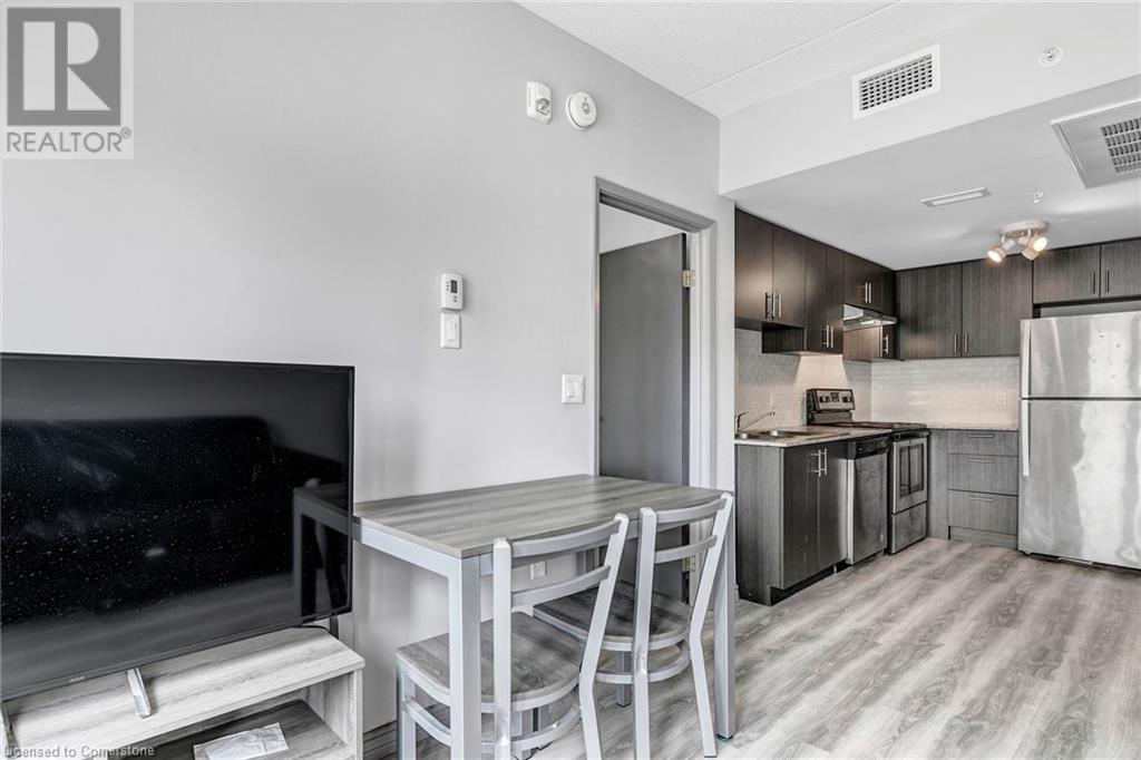 275 Larch Street Unit# B02 In Building G, Waterloo, Ontario  N2L 3R2 - Photo 9 - 40668169