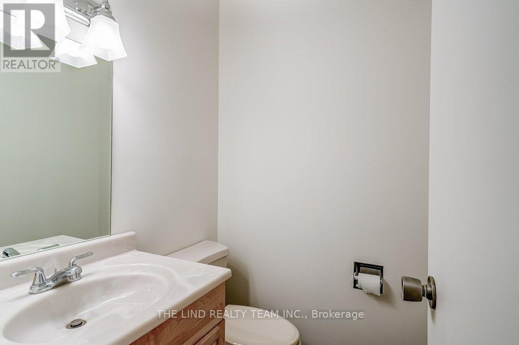 200 - 15017 Yonge Street, Aurora, Ontario  L4G 1M5 - Photo 30 - N9511525