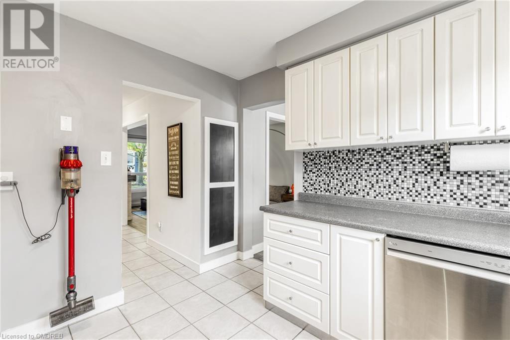 5475 Lakeshore Road Unit# 88, Burlington, Ontario  L7L 1E1 - Photo 23 - 40666399
