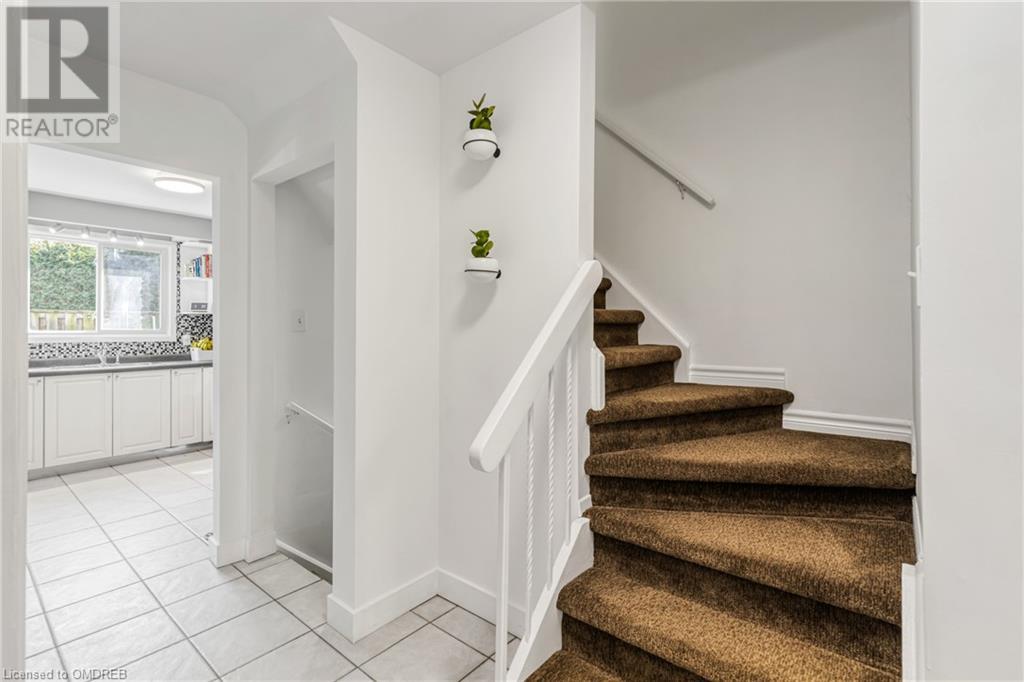 5475 Lakeshore Road Unit# 88, Burlington, Ontario  L7L 1E1 - Photo 11 - 40666399