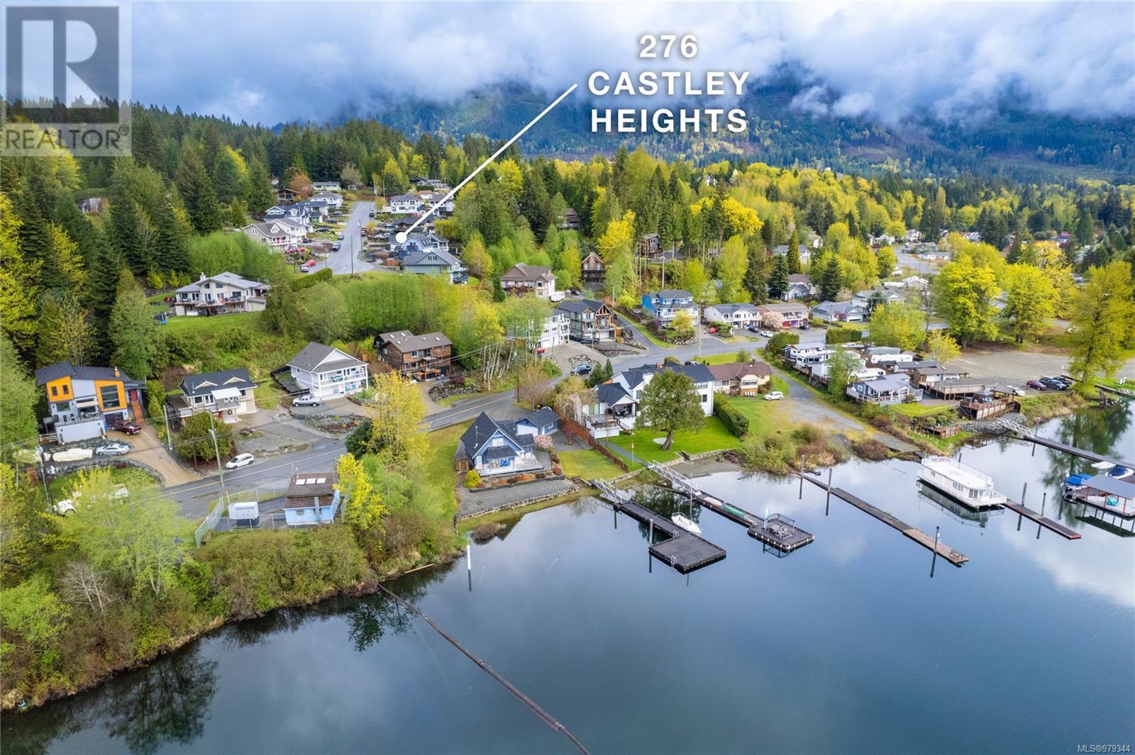 276 Castley Hts, Lake Cowichan, British Columbia  V0R 2G0 - Photo 1 - 979344