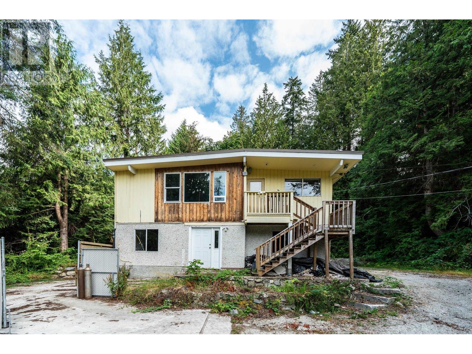 6960 Sunshine Coast Highway, Sechelt, British Columbia  V7Z 0N2 - Photo 14 - R2911949