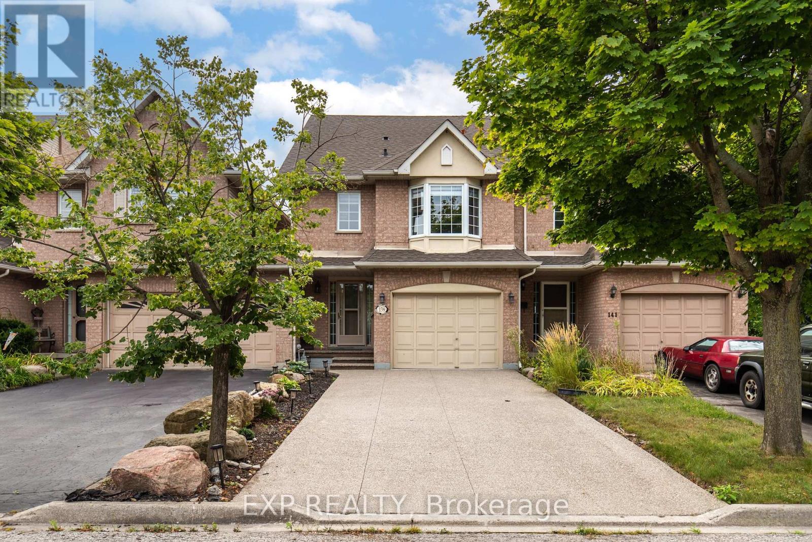 139 Edgewater Drive, Hamilton, Ontario  L8E 4Z2 - Photo 4 - X9511677