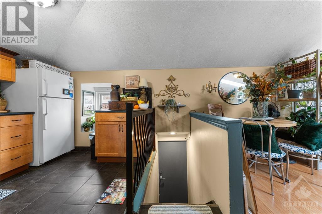 114 Barrette StreetOttawa, Ontario  K1L 8A1 - Photo 15 - X9524203