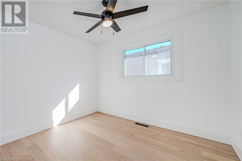 4379 Longmoor Drive, Burlington, Ontario  L7L 1X8 - Photo 13 - 40668703